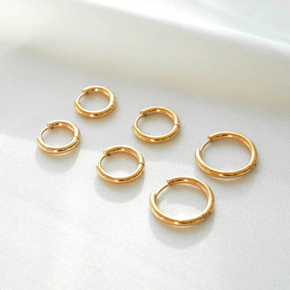 Classic Hoop Earrings – Gold & Silver | Set of 3 Sizes