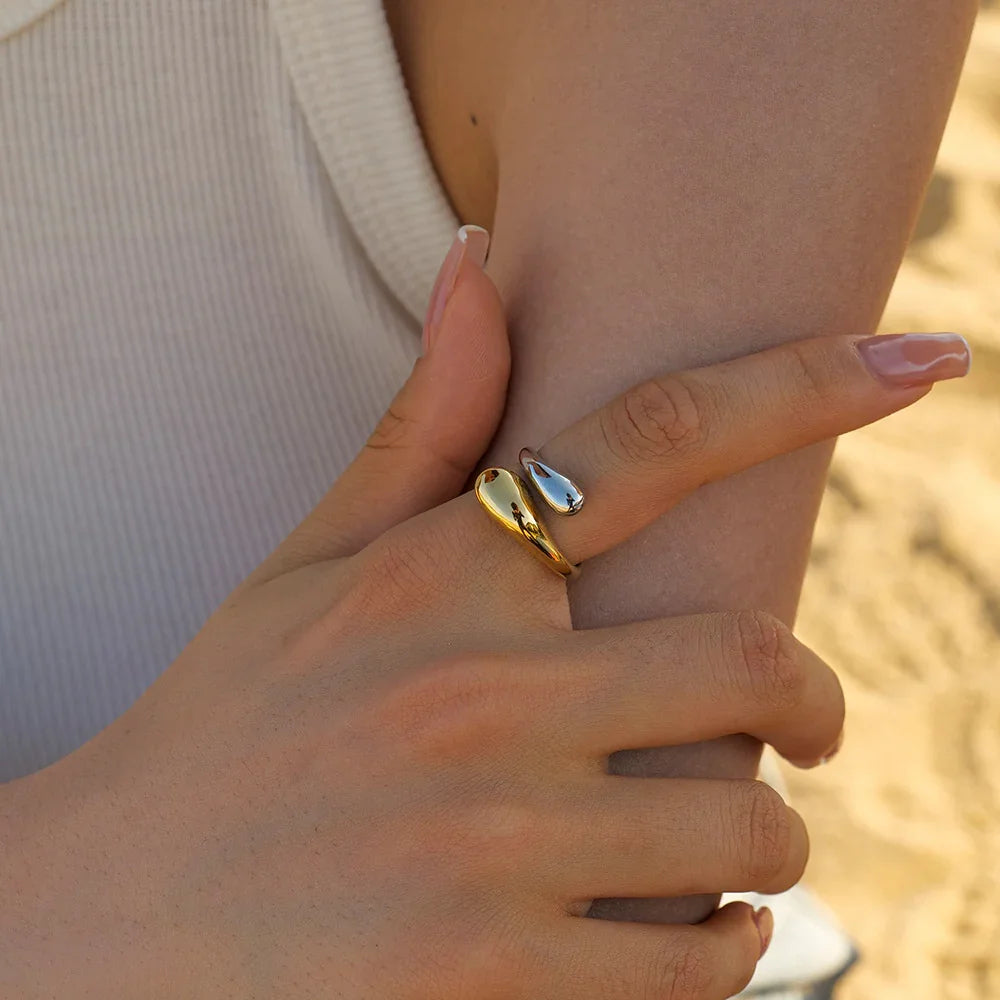 Double Teardrop Bypass Open Band Ring – Gold Plated