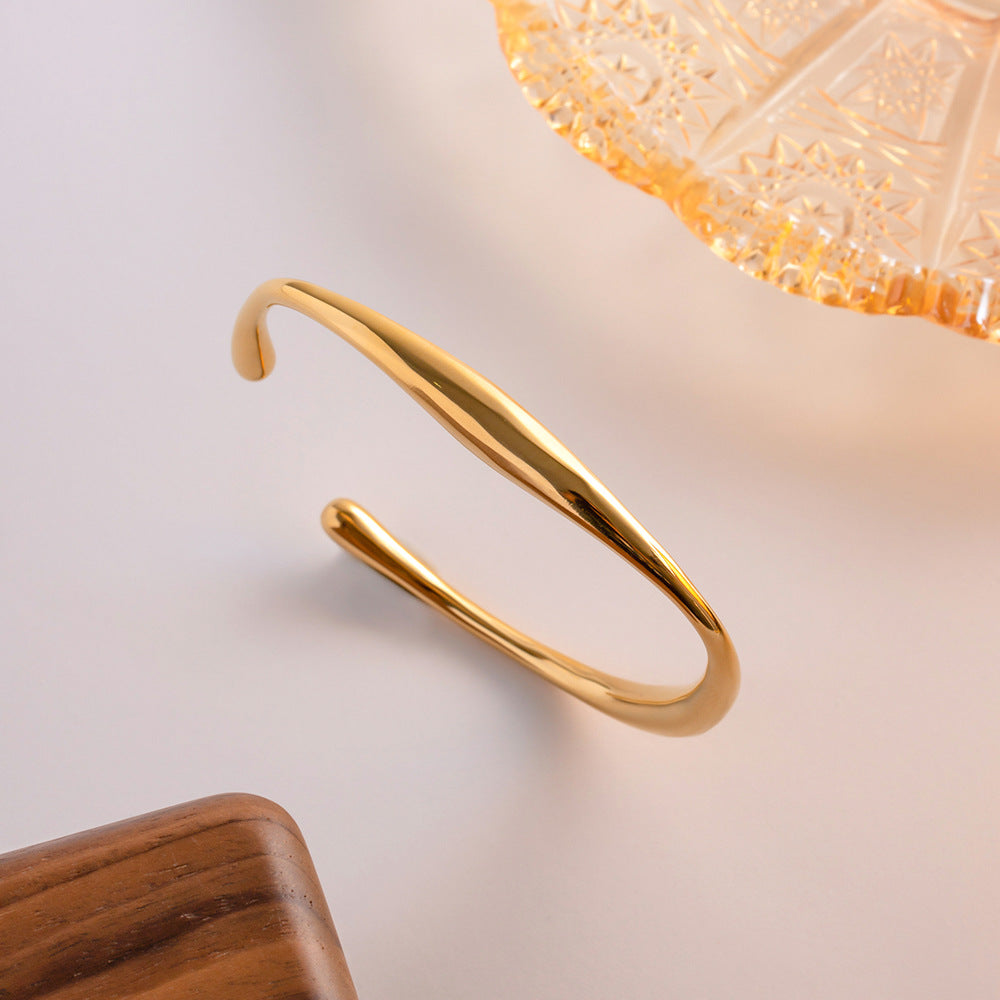 Twisted Cuff Bangle Bracelet – Gold