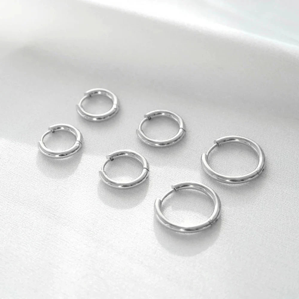 Classic Hoop Earrings – Gold & Silver | Set of 3 Sizes