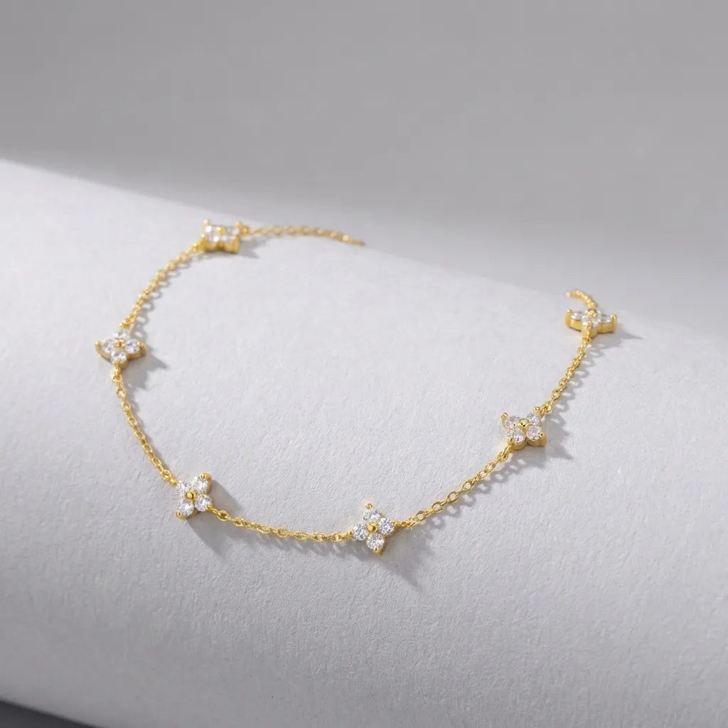 Crystal Clover Charm Bracelet – Gold & Silver