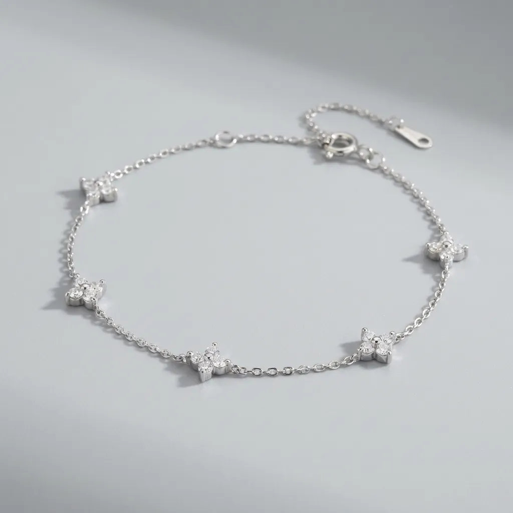 Crystal Clover Charm Bracelet – Gold & Silver